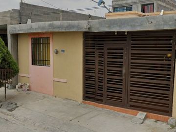 Casa en Venta en , Privadas de las Villas, García, Nuevo León. CLL