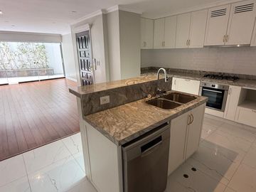 Excellente Oportunidad Venta Departamento en Parque Acosta SAN Isidro