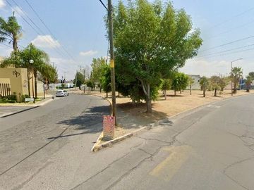 CASA EN VENTA EN CALLE CAPULA, FRACCIONAMIENTO FUENTES DEL CAMINO, PUEBLA