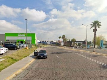 CASA EN VENTA EN CALLE VALLE DE LAS PALMAS, FRACC. LOMAS DEL VALLE, PUEBLA