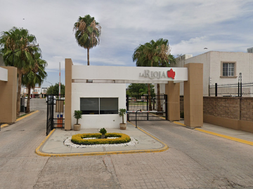 Sk42 Activo Bancario En C. P.º del Tornado 52, Residencial Senderos, 27018 Torreón, Coah. (No Créditos Infonavit e Hipotecarios)