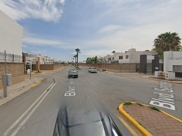 Sk42 Activo Bancario En C. P.º del Tornado 52, Residencial Senderos, 27018 Torreón, Coah. (No Créditos Infonavit e Hipotecarios)