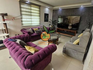 AMPLIA CASA EN VENTA EN LOS ALMENDROS RESIDENCIAL, ZAPOPAN