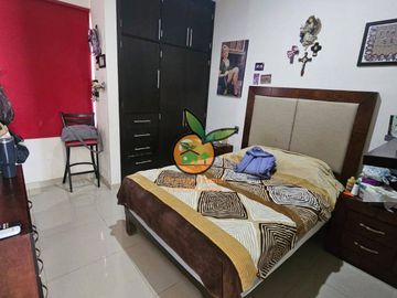 AMPLIA CASA EN VENTA EN LOS ALMENDROS RESIDENCIAL, ZAPOPAN