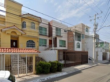 CASA EN VENTA QUERÉTARO