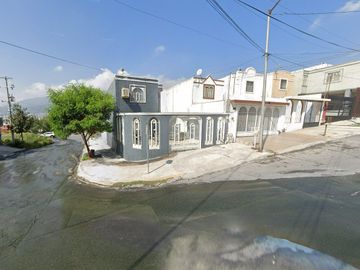 Casa en Venta en Colinas de Valle Verde, Monterrey, Nuevo León . CLL