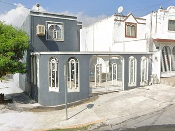 Casa en Venta en Colinas de Valle Verde, Monterrey, Nuevo León . CLL