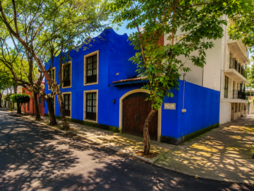CASA EN VENTA EN COLONIA DEL CARMEN EN COYOACAN, CDMX.