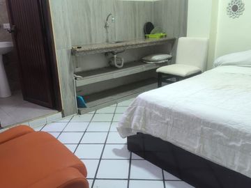 RENTA DE SUITE CENTRO DE MACHALA