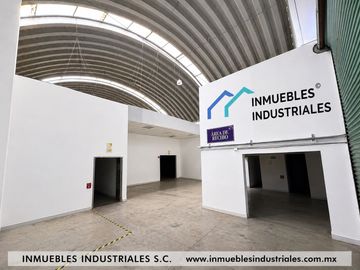 BODEGA EN SANTA CLARA ECATEPEC EN RENTA 867m2
