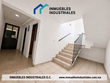 BODEGA EN SANTA CLARA ECATEPEC EN RENTA 867m2