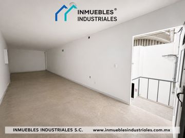 BODEGA EN SANTA CLARA ECATEPEC EN RENTA 867m2