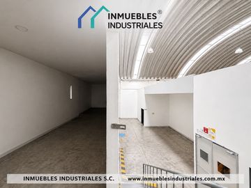 BODEGA EN SANTA CLARA ECATEPEC EN RENTA 867m2