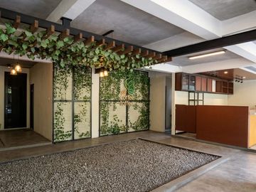 RUANG USAHA EX RESTO DEPOK MARGO CITY COCOK UNTUK RESTO CAFE GYM WELLNES KANTOR PARKIR LUAS LOKASI STRATEGIS