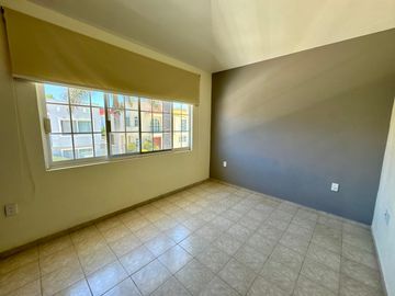 Vive con Exclusividad en Jardín Real | Casa en Renta con Amenidades Premium