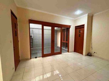 Jual rumah singgasana