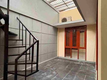 Jual rumah singgasana