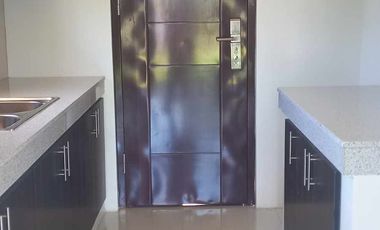 House and Lot For For Sale in Metrogate Tagaytay Estates (Aurora Model)-MC