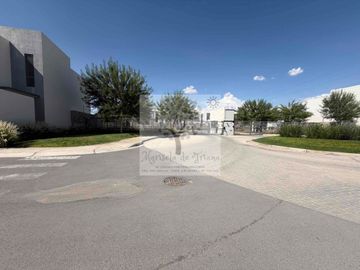 RENTA FRACC. ABITALIA RESIDENCIAL AMUEBLADA CON PANELES SOLARES