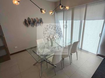 RENTA FRACC. ABITALIA RESIDENCIAL AMUEBLADA CON PANELES SOLARES