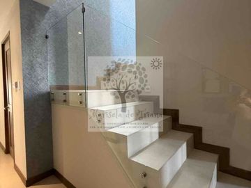 RENTA FRACC. ABITALIA RESIDENCIAL AMUEBLADA CON PANELES SOLARES