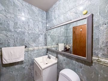 Casa en venta en Villa Fontana I, Calle Roma