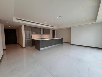 FOR SALE: 2BR in Park Central Towers, Makati CBD