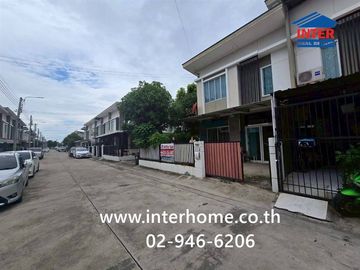 Two-story townhome, 27.5 sq.wa., Pruksa Ville 66/1 Bangna-Namdaeng, Bangna-Trat Road, Bua Nakarin Road, Bang Phli, Samut Prakan.