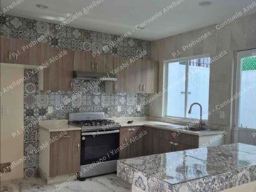 Oportunidad! bonita casa en renta en Jardines de Bellavista