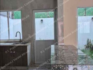 Oportunidad! bonita casa en renta en Jardines de Bellavista