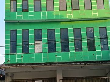 Ruko Gandeng Sedang Renovasi Siap Pakai  Bangunan 4 Lantai Disewakan – Kramat Sentiong, Jakarta Pusat