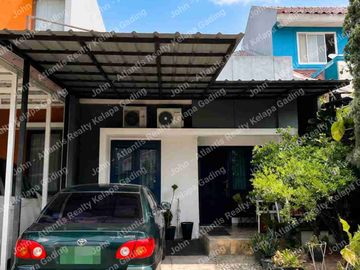 Rumah Asri di Raffles Hills, Cibubur