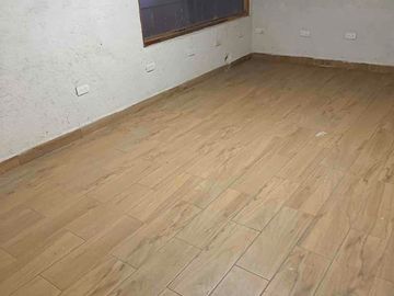 BODEGA CON SÚPER UBICACIÓN EN EL CENTRO DE LA CIUDAD