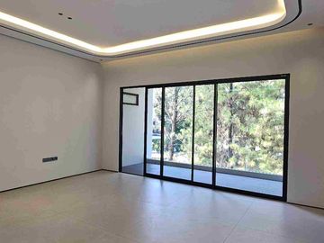 dijual brand new hoek fasum di foresta bsd  city