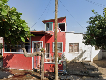 Casa en venta en Tecomán, Colima. mm