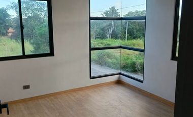 House and Lot For Sale in Salaban Amadeo Cavite (near tagaytay)-MC