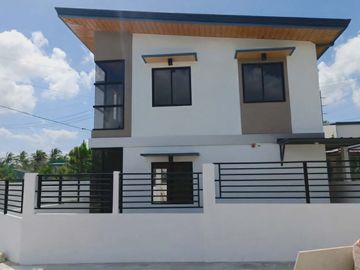 House and Lot For Sale in Salaban Amadeo Cavite (near tagaytay)-MC