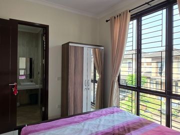 Dijual/Disewakan RUmah 2 Lantai Asri di Cluster Anantha The Avani BSD, Tangerang Selatan