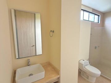 SE VENDE APARTAMENTO UBICADO EN EL BARRIO LOS ALPES