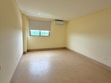SE VENDE APARTAMENTO UBICADO EN EL BARRIO LOS ALPES