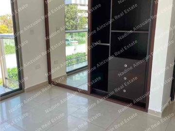SE RENTA CASA AMPLIA DE 3 NIVELES CON JACUZZI, 3 RECÁMARAS , ALBERCA COMÚN . UBICADA EN ALAMOS1