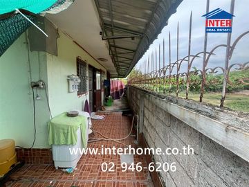 Single-story house, 100 sq.wa., located at Soi Aiyara 6/1, Khlong Luang Road, Thepkunchorn 2 Road, Khlong Luang, Pathum Thani.