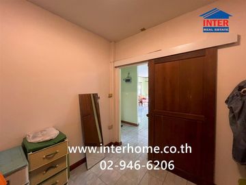 Single-story house, 100 sq.wa., located at Soi Aiyara 6/1, Khlong Luang Road, Thepkunchorn 2 Road, Khlong Luang, Pathum Thani.