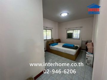 Single-story house, 100 sq.wa., located at Soi Aiyara 6/1, Khlong Luang Road, Thepkunchorn 2 Road, Khlong Luang, Pathum Thani.