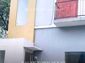 DIJUAL RUMAH SIAP HUNI CLUSTER SALAK TOWN HOUSE, PAMULANG - TANGSEL (EV)