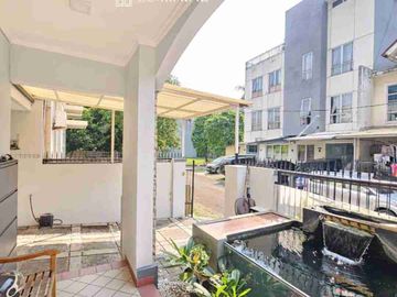 DIJUAL RUMAH SIAP HUNI DI ANGGREK LOKA,BSD CITY - TANGSEL (EV)