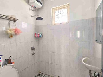 DIJUAL RUMAH SIAP HUNI DI ANGGREK LOKA,BSD CITY - TANGSEL (EV)