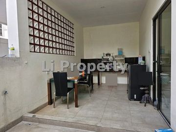 Candi Kalasan, dekat pintu tol Manyaran, swimming pool, Semarang