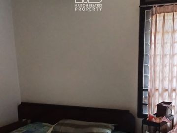 RUMAH DI VILLA MELATI MAS BLOK PALING DEPAN LOKASI STRATEGIS DEKAT JALAN RAYA - MELATI MAS - SERPONG