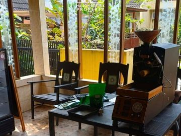 RUMAH DI VILLA MELATI MAS BLOK PALING DEPAN LOKASI STRATEGIS DEKAT JALAN RAYA - MELATI MAS - SERPONG